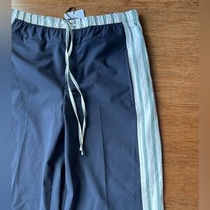 NEW WITH TAGS! Zara navy trouser with stripe/boxer detail. Size XS